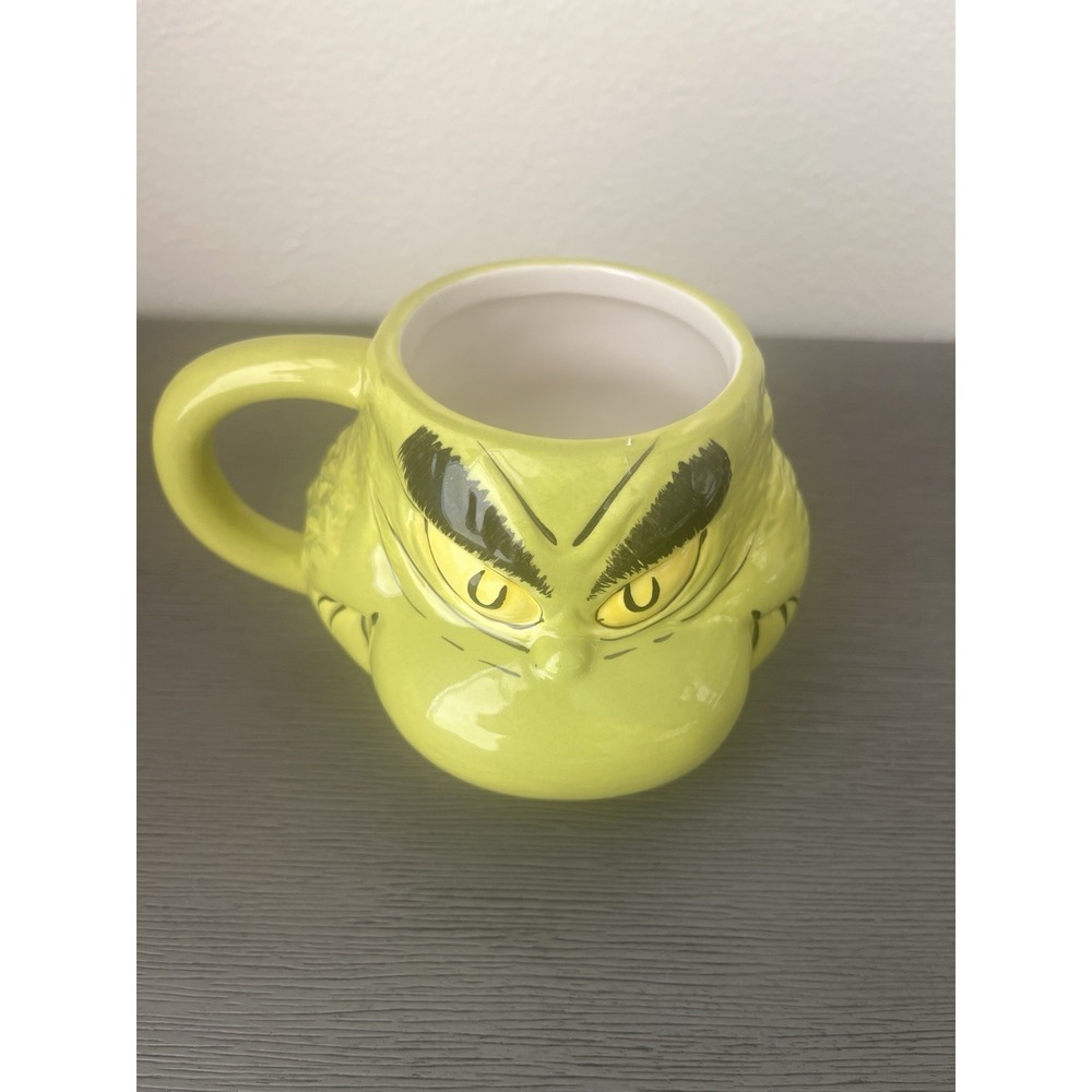 Dr. Seuss The Grinch 16 oz. 3D Sculpted Ceramic Coffee Mug